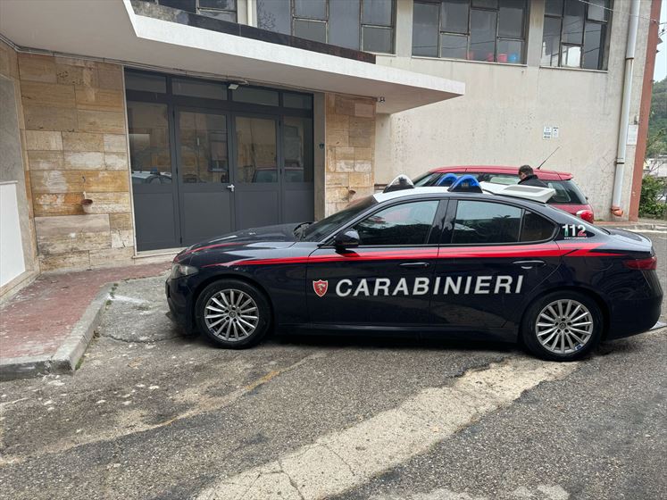 Furto con ingenti danni alla Palestra Comunale di Ritiro.