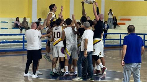 Primo acuto alla prima uscita stagionale per la serie C del Castanea Basket